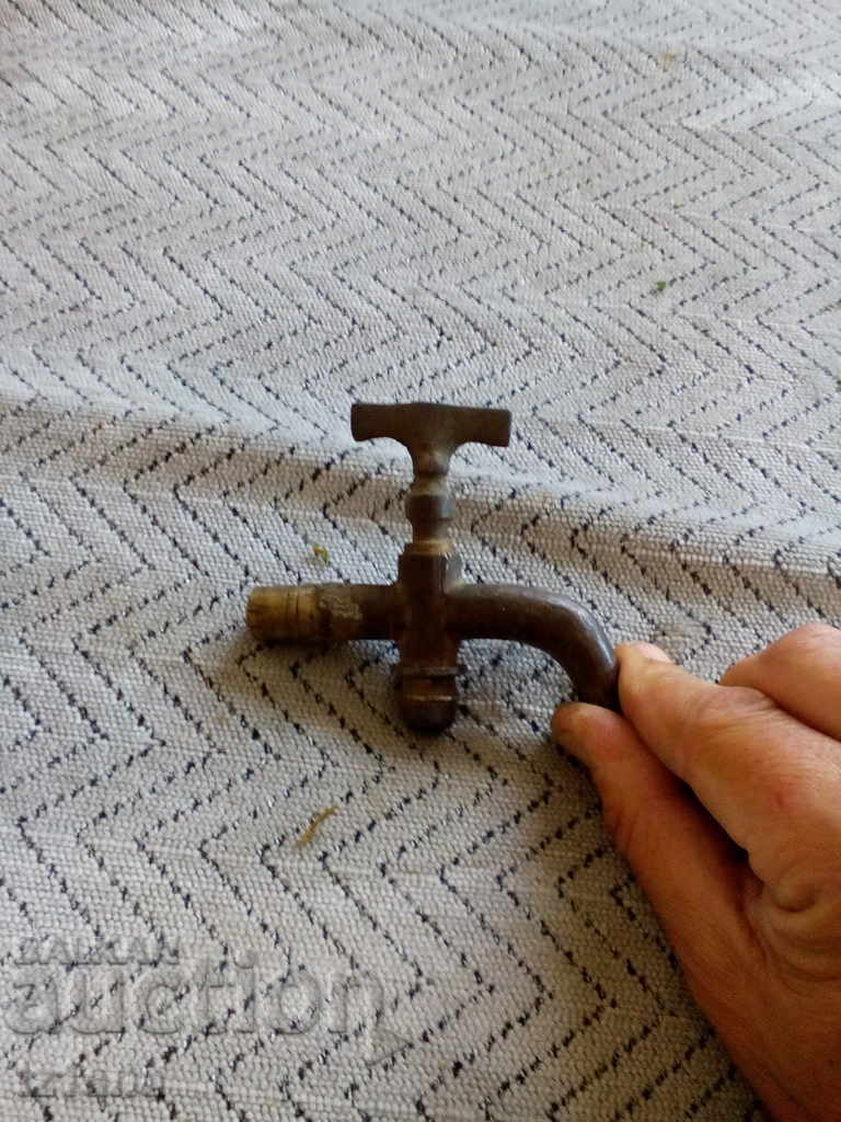 Delivery of Taps, sink faucet Delivery of Taps, sink faucet