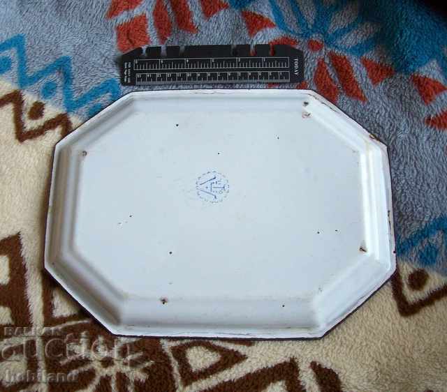 Enamelled tray with price 20.00 BGN | € 10.23 Enamelled tray with price 20.00 BGN | € 10.23