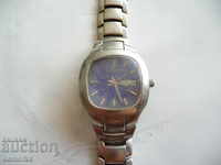 Fossil with original metal chain 302700