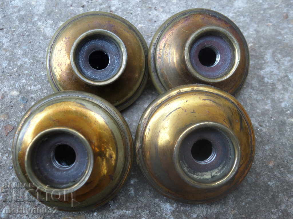 Delivery of Brass balls for an old bed