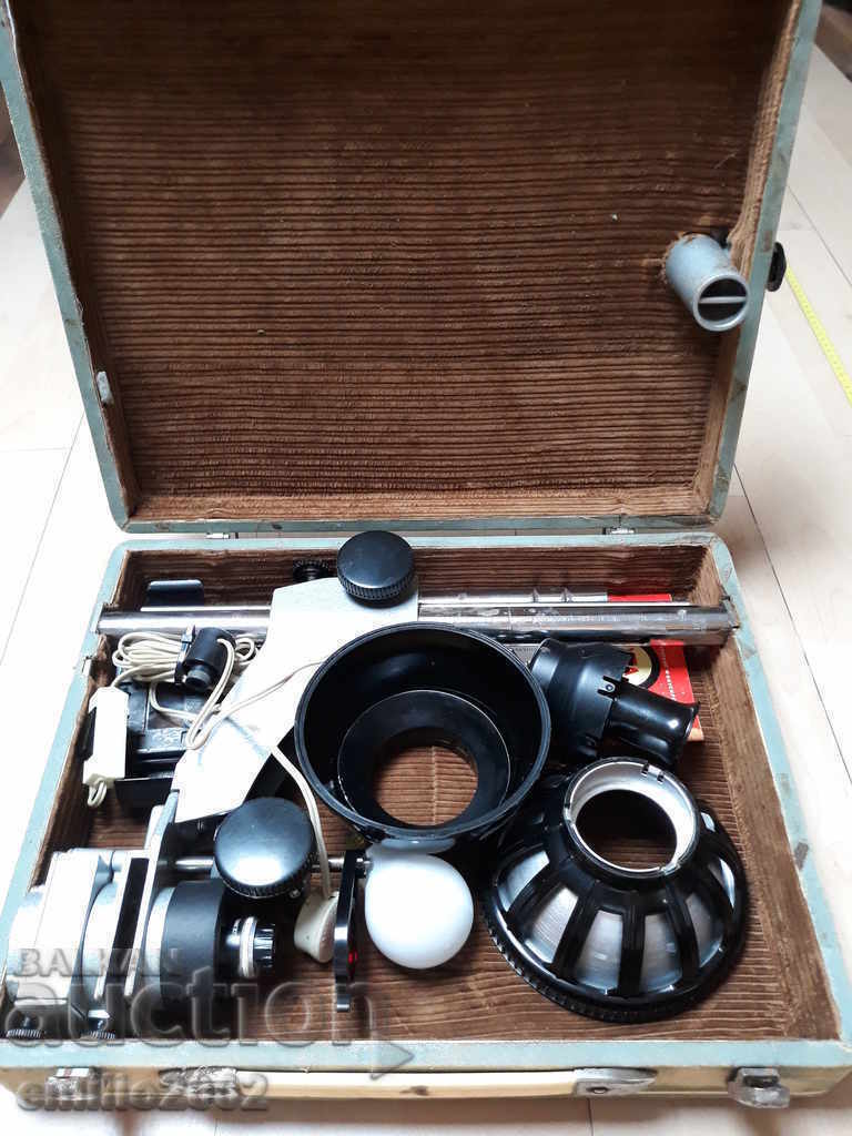 Auction  Photo enlarger developer kit