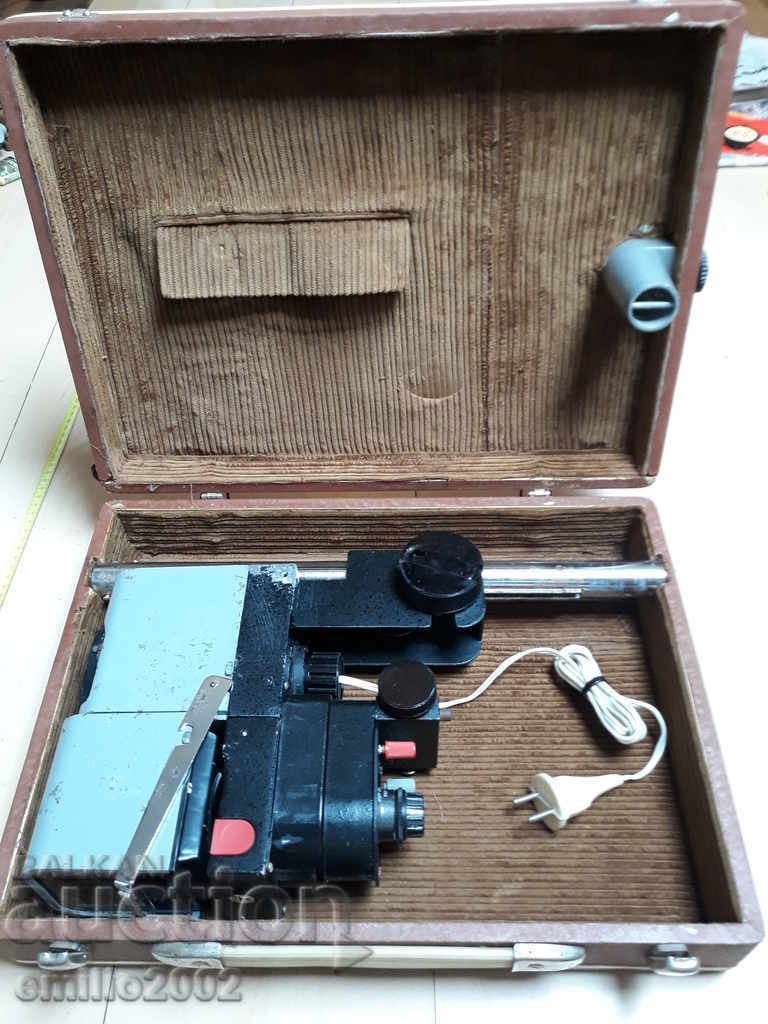 Delivery of Photo enlarger developer kit