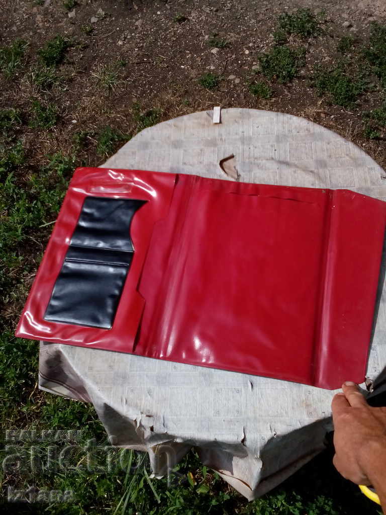 Livrarea Dosarul vechi