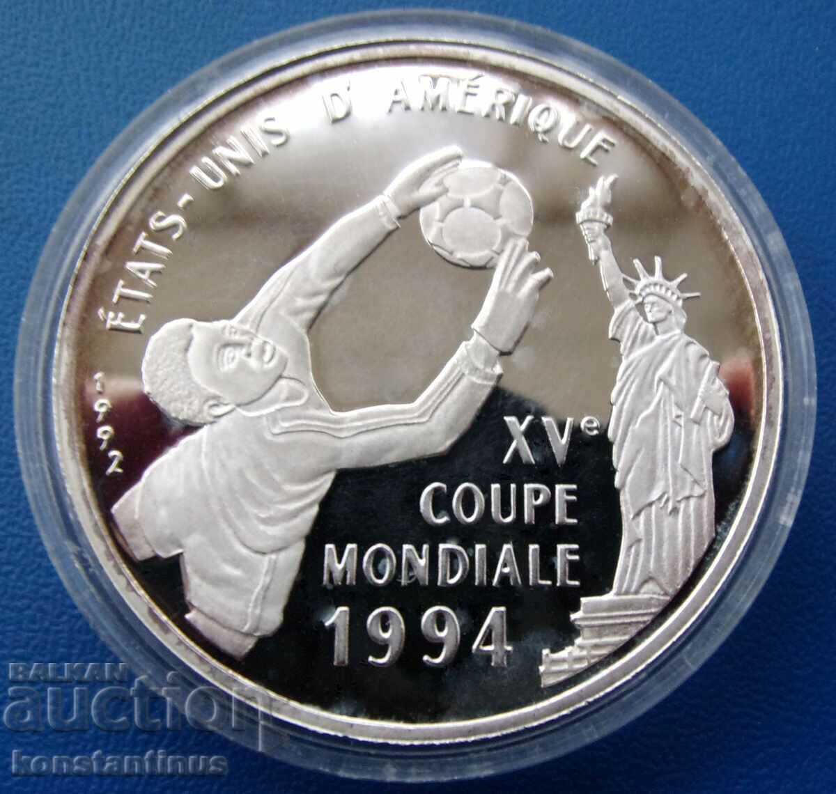 Republica Populară Congo 500 Franci 1992 DOVDA UNC cu preț € 51.13 | 100.00 BGN