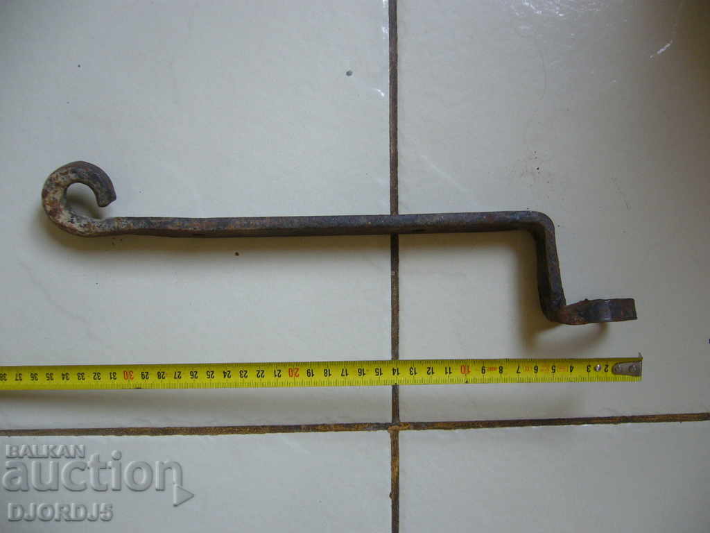 O cheie veche forțată dintr-un vagon - 5