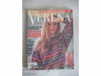 Magazine Verena with a gadget