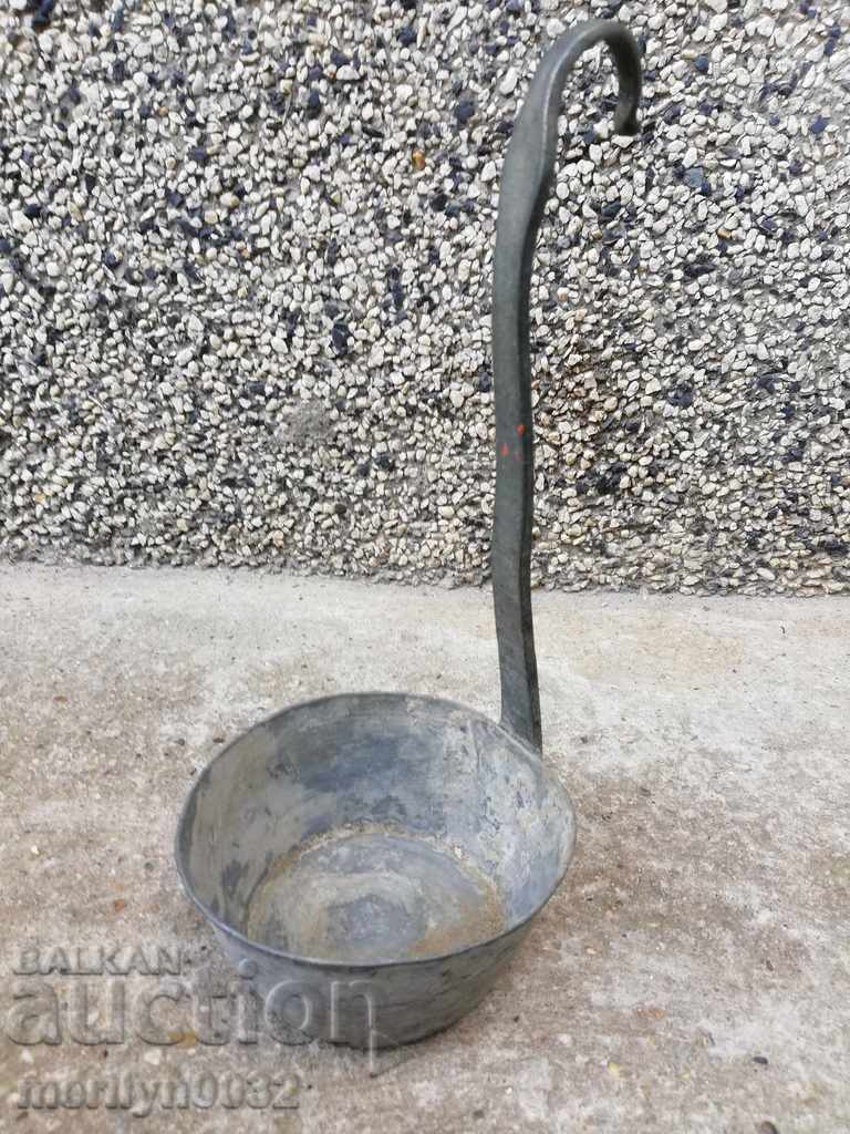 Παλιά χάλκινη κουτάλα για χάλκινη βρύση, χάλκινο καπάκι αγγείου Kishkil