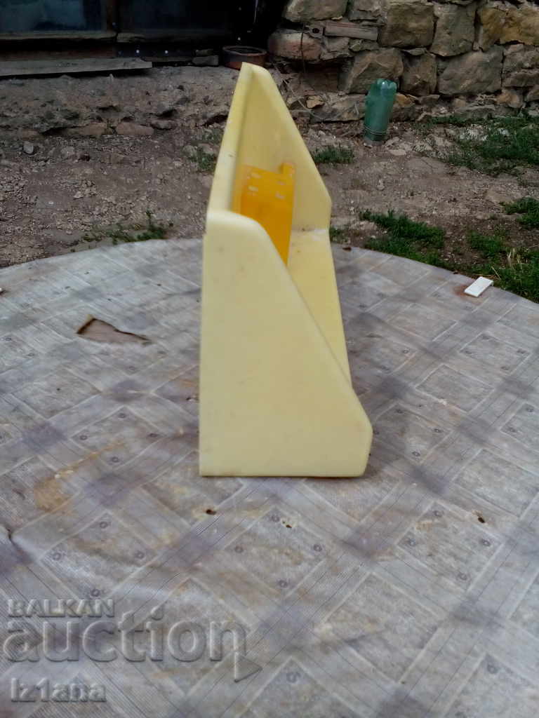 Star Shelf, raft de baie cu preț 5.00 BGN | € 2.56