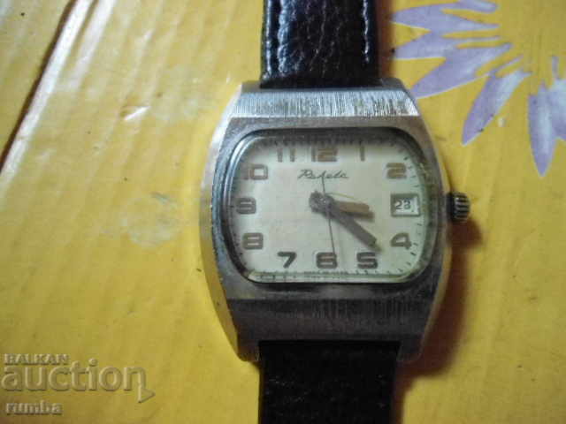 Raketa with price 27.00 BGN | € 13.80 Raketa with price 27.00 BGN | € 13.80