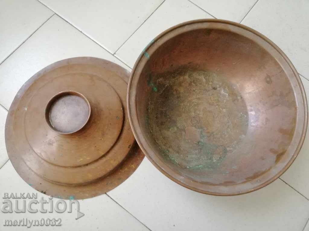 Delivery of Copper pot with lid, copper vessel, tray, bowl Delivery of Copper pot with lid, copper vessel, tray, bowl