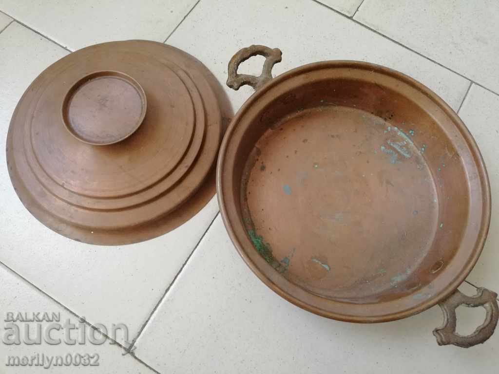 Copper pot with cover baker copper pot tray bowl with price 148.00 BGN | € 75.67 Copper pot with cover baker copper pot tray bowl with price 148.00 BGN | € 75.67