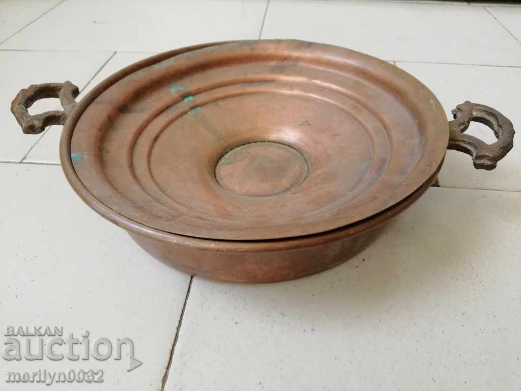 Delivery of Copper pot with cover baker copper pot tray bowl Delivery of Copper pot with cover baker copper pot tray bowl