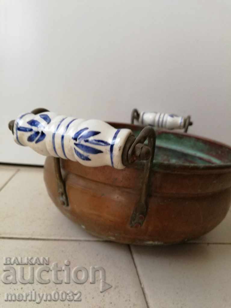 Delivery of Copper Cup Baker Copper Cup Bottle Delivery of Copper Cup Baker Copper Cup Bottle