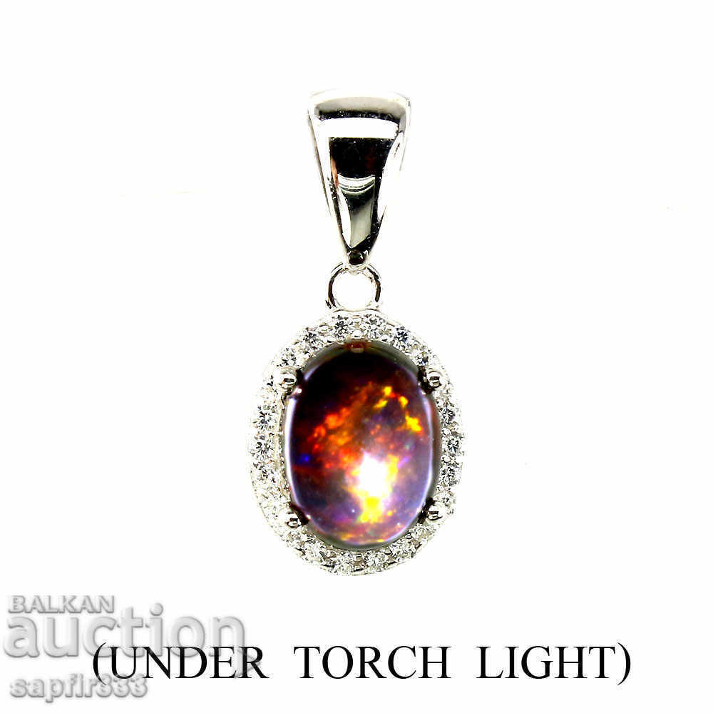 SILVER MEDALONE WITH NATURAL BLACK OPAL