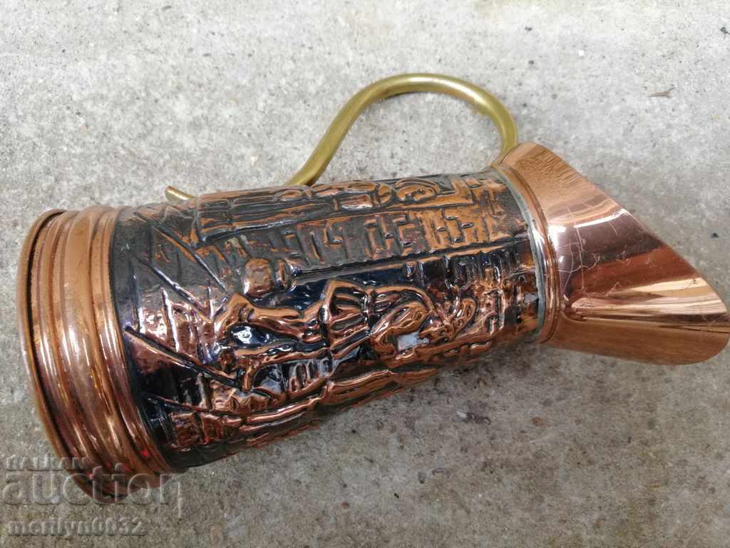 A copper jug of a baker, a copper bowl of a goblet - 7 A copper jug of a baker, a copper bowl of a goblet - 7