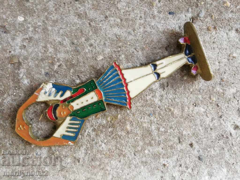 Old enamel enamel opener - 5 Old enamel enamel opener - 5