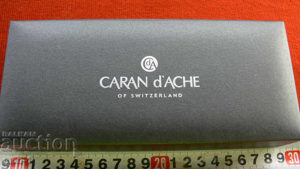 Pen box "Caran d'Ache"