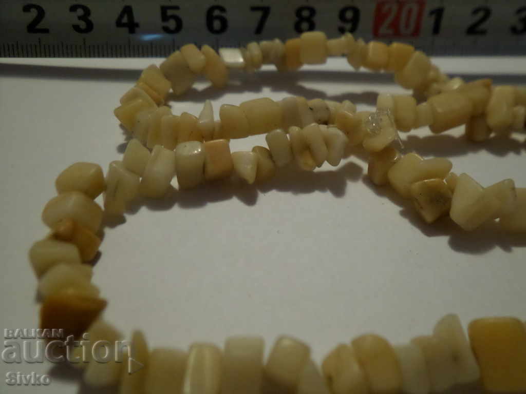 Κολιέ με φυσικές πέτρες με τιμή 2.99 BGN | € 1.53 Κολιέ με φυσικές πέτρες με τιμή 2.99 BGN | € 1.53