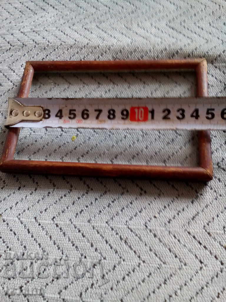 Rame foto vechi, rame cu preț 18.00 BGN | € 9.20 Rame foto vechi, rame cu preț 18.00 BGN | € 9.20