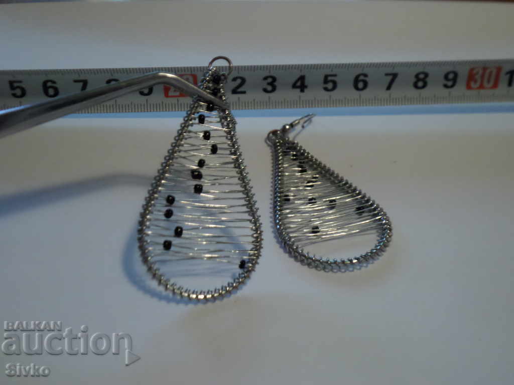 Παράδοση Κομψά σκουλαρίκια χειροποίητα