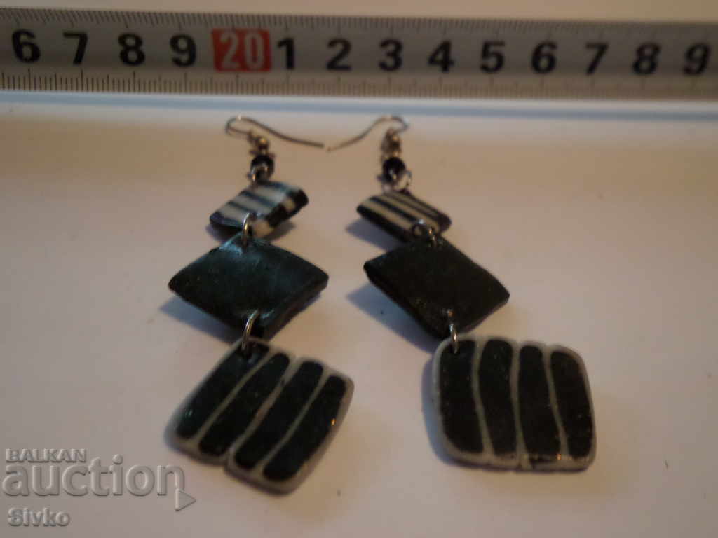 Handmade Earrings 1 with price 0.89 BGN | € 0.46 Handmade Earrings 1 with price 0.89 BGN | € 0.46