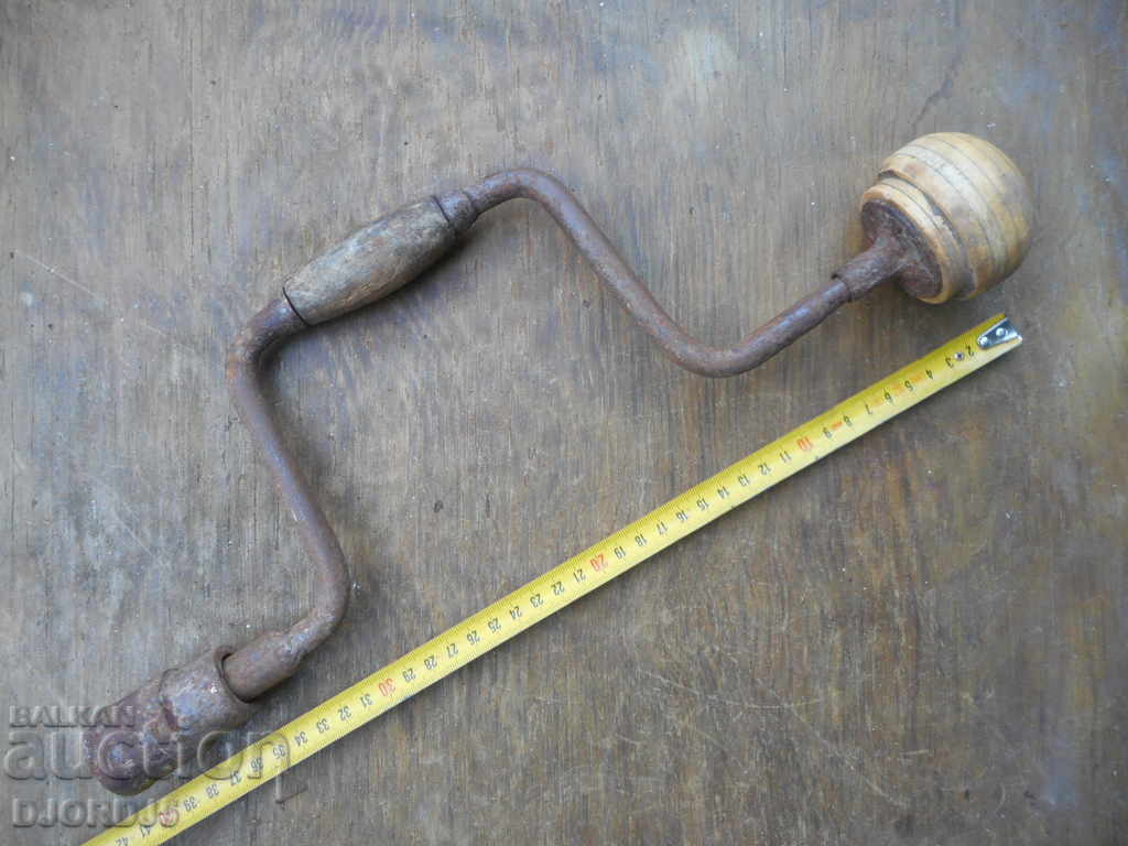 An old chopper, a screwdriver with price 5.00 BGN | € 2.56 An old chopper, a screwdriver with price 5.00 BGN | € 2.56