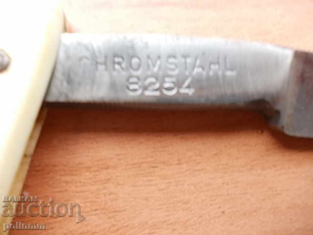 Old Solingen Razor - 4 - 5