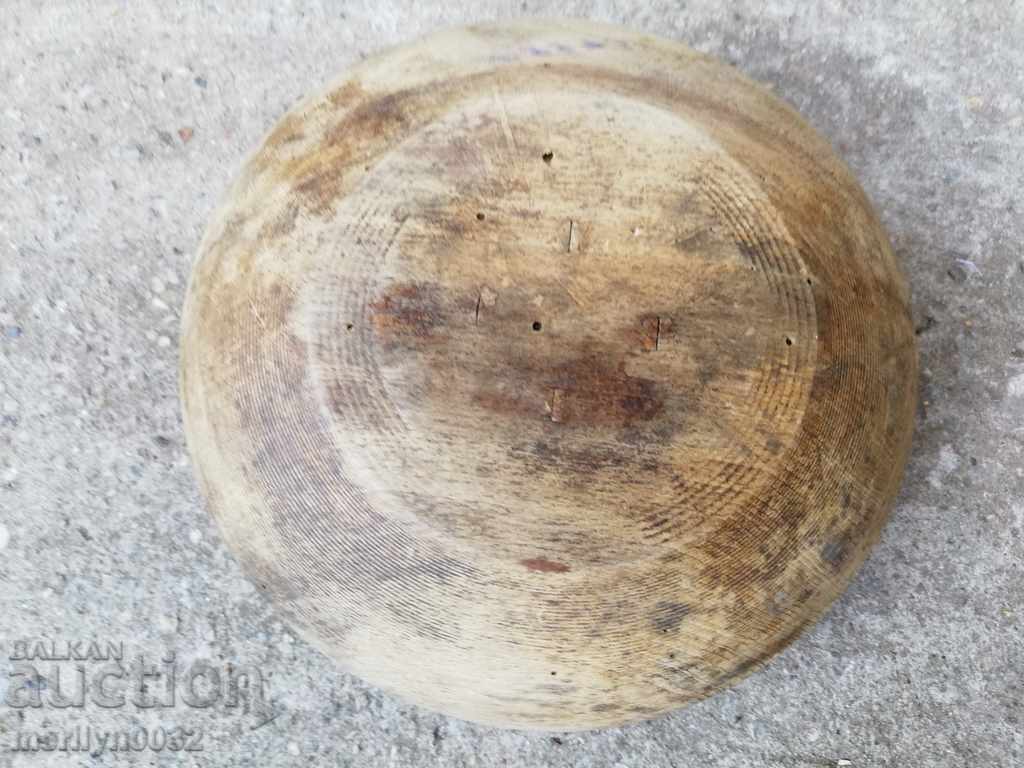 Wooden pan, bowl, wooden, wooden vessel, portcullis with price 41.00 BGN | € 20.96 Wooden pan, bowl, wooden, wooden vessel, portcullis with price 41.00 BGN | € 20.96
