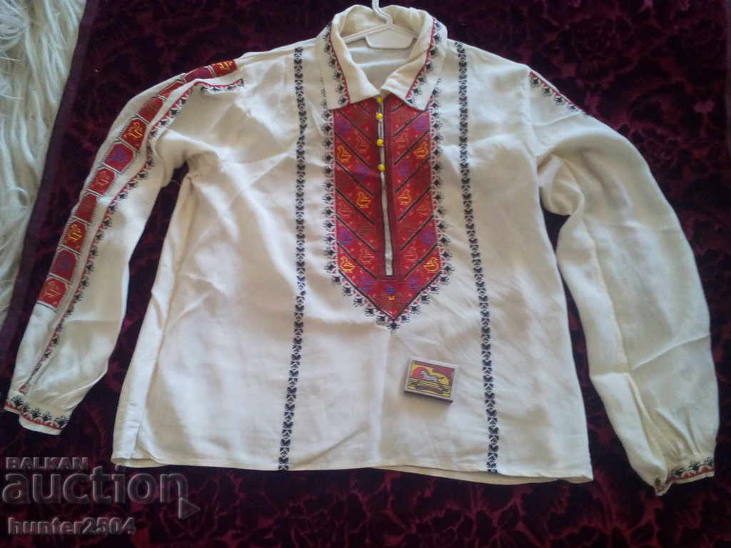 БЛУЗА коприна сложна бродерия,ном.36-42,д.50см.