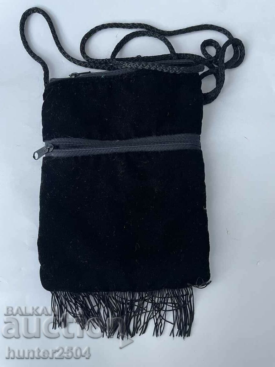 Bag-13/18 cm-embroidery, plush with price 24.95 BGN | € 12.76 Bag-13/18 cm-embroidery, plush with price 24.95 BGN | € 12.76
