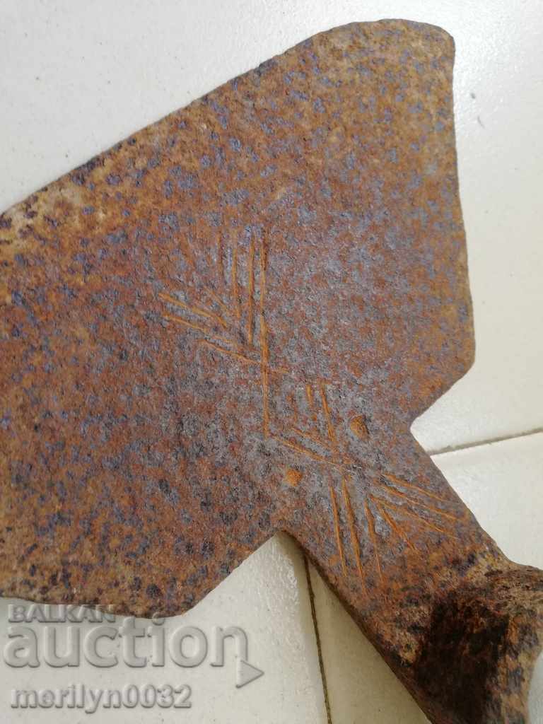 Auction Old hoe, farm tool, pitchfork, wrought iron Auction Old hoe, farm tool, pitchfork, wrought iron