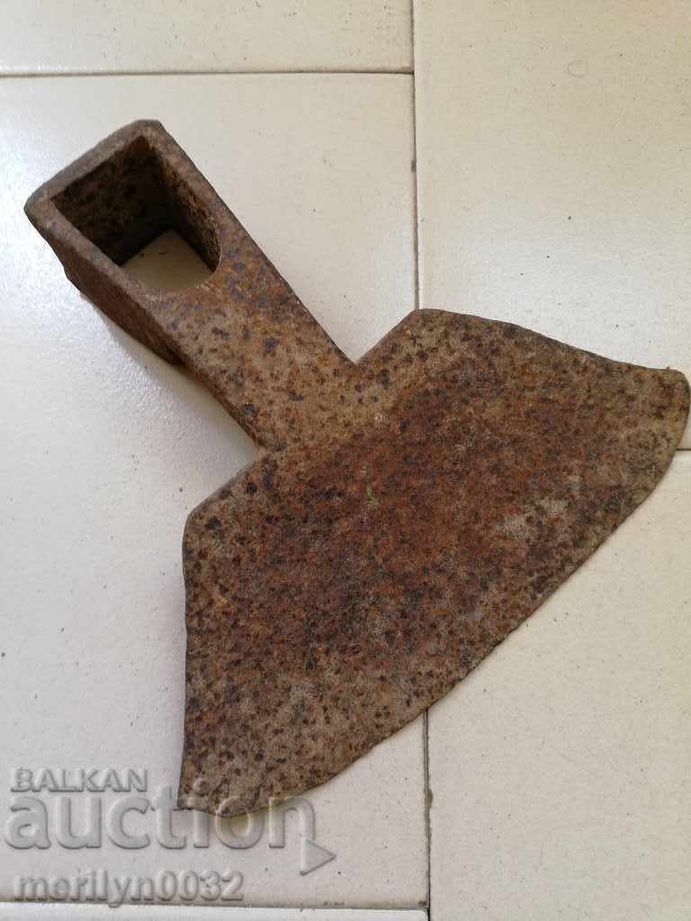 Old hoe, farm tool, pitchfork, wrought iron - 6 Old hoe, farm tool, pitchfork, wrought iron - 6