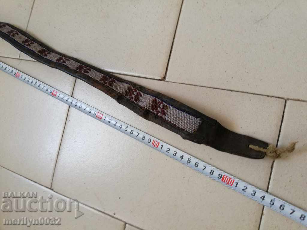 Παλιά χειροποίητη δερμάτινη ζώνη για χάντρες Παφτί μπλε φορεσιά με τιμή 219.00 BGN | € 111.97 Παλιά χειροποίητη δερμάτινη ζώνη για χάντρες Παφτί μπλε φορεσιά με τιμή 219.00 BGN | € 111.97