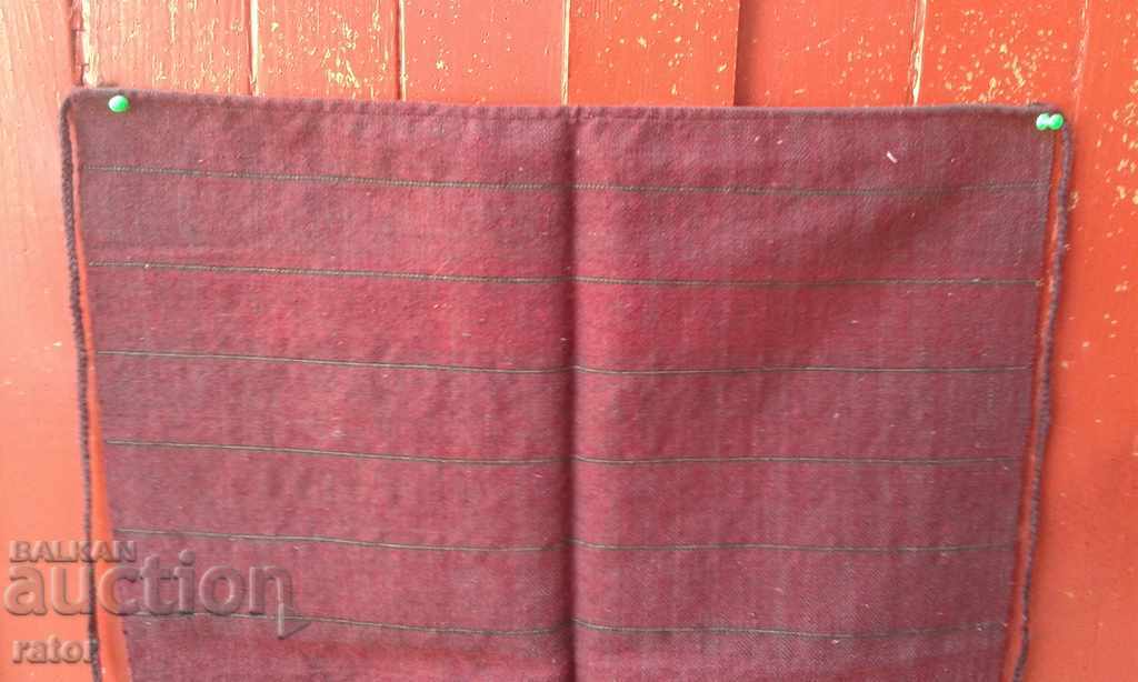 Αυθεντική υφαντή ποδιά με πορτοφόλι, κοστούμι με τιμή 7.00 BGN | € 3.58 Αυθεντική υφαντή ποδιά με πορτοφόλι, κοστούμι με τιμή 7.00 BGN | € 3.58