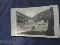 Колоездач пред ВЕЦ Панчареево