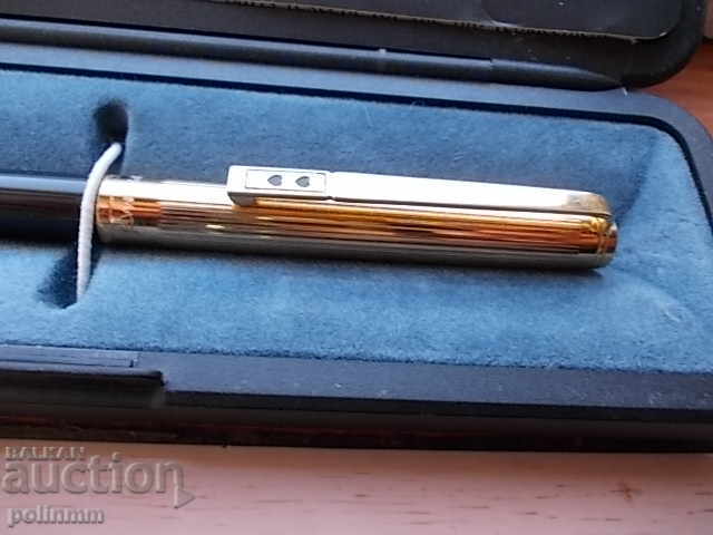 Parker with price 60.00 BGN | € 30.68 Parker with price 60.00 BGN | € 30.68