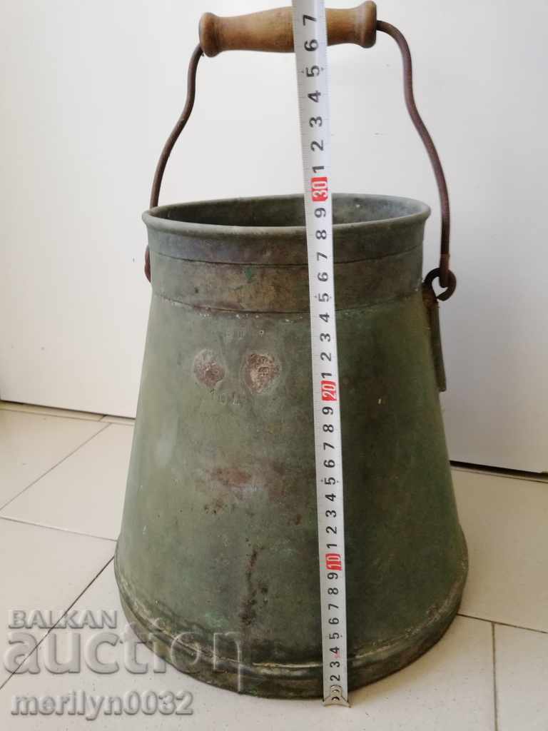 Craft measure for rakiya jam jug baker copper pot bucket with price 149.00 BGN | € 76.18 Craft measure for rakiya jam jug baker copper pot bucket with price 149.00 BGN | € 76.18