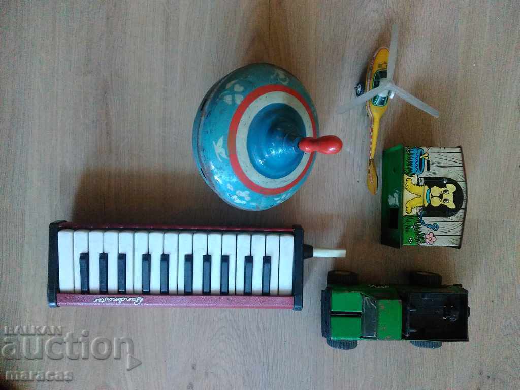 Lot of old toys Lot of old toys