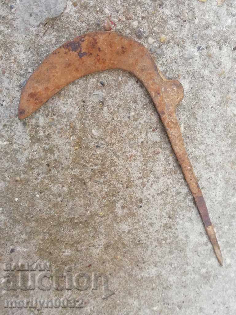 Old handmade hammer, wrought iron mignon with price 36.00 BGN | € 18.41