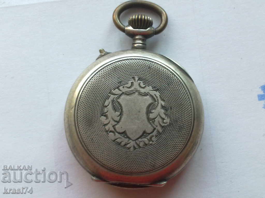 Сребърен, джобен часовник с цена 35.00 лв. | € 17.90 Сребърен, джобен часовник с цена 35.00 лв. | € 17.90