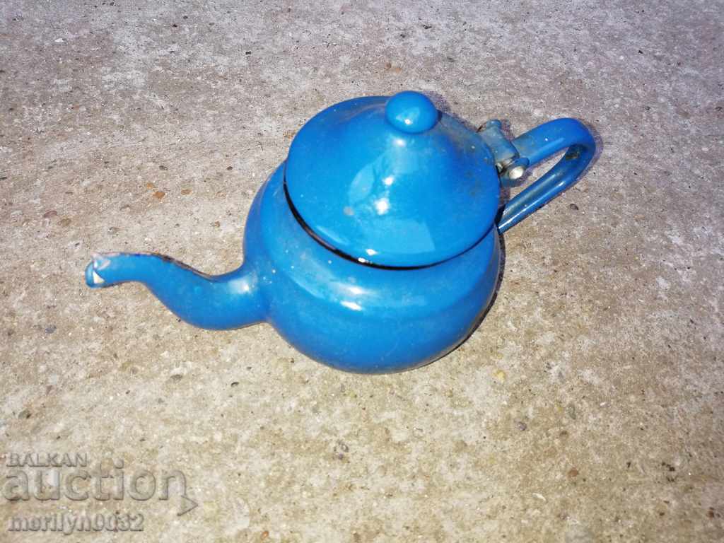 Auction Enamelled teapot made of salt container with enamel Auction Enamelled teapot made of salt container with enamel