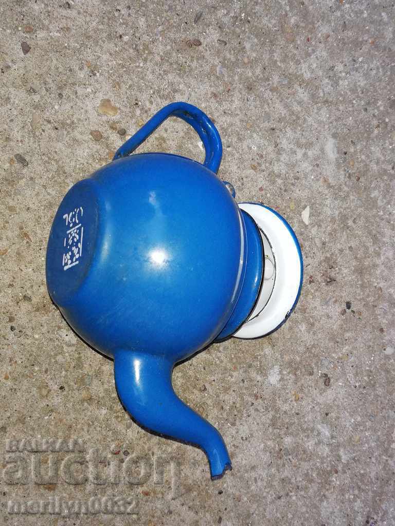 Delivery of Enamelled teapot made of salt container with enamel Delivery of Enamelled teapot made of salt container with enamel