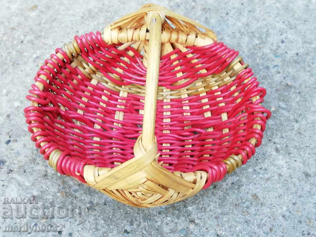 Old Basket Basket Basket - 6