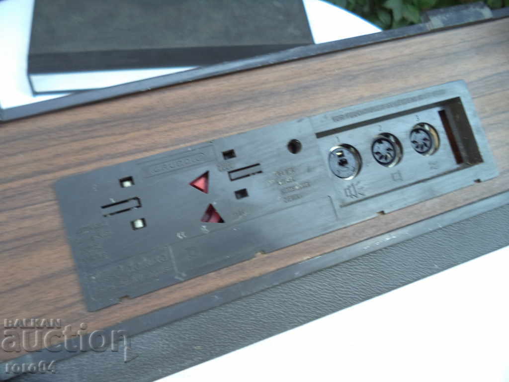 STAR MAGNETOFON MAGNETOFON GRUNDIG ТК 140 DE LUXE - 5 STAR MAGNETOFON MAGNETOFON GRUNDIG ТК 140 DE LUXE - 5