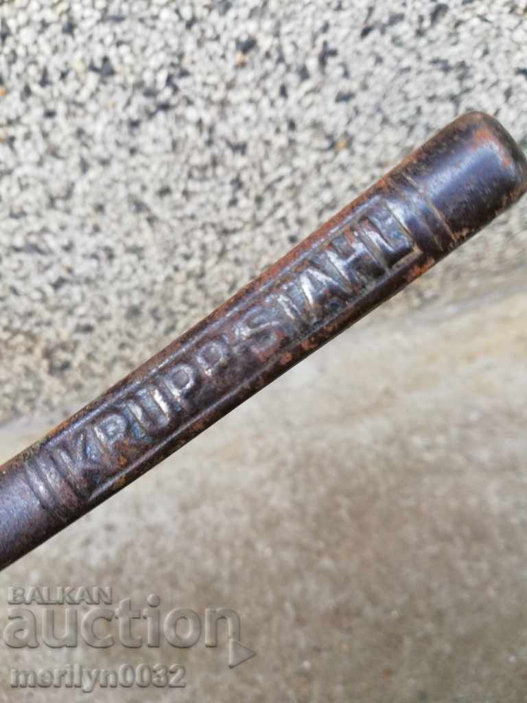 Γερμανικά αμπέλια από χάλυβα κροκοδειλών 30 ετών με τιμή 39.00 BGN | € 19.94 Γερμανικά αμπέλια από χάλυβα κροκοδειλών 30 ετών με τιμή 39.00 BGN | € 19.94