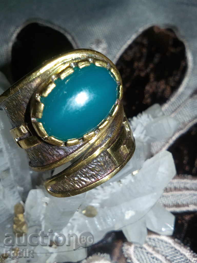 Auction RIGHT WITH AHAT Auction RIGHT WITH AHAT