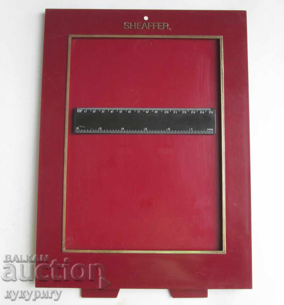 Advertising frame for shop SHEAFFER pen and pencils with price 50.00 BGN | € 25.56