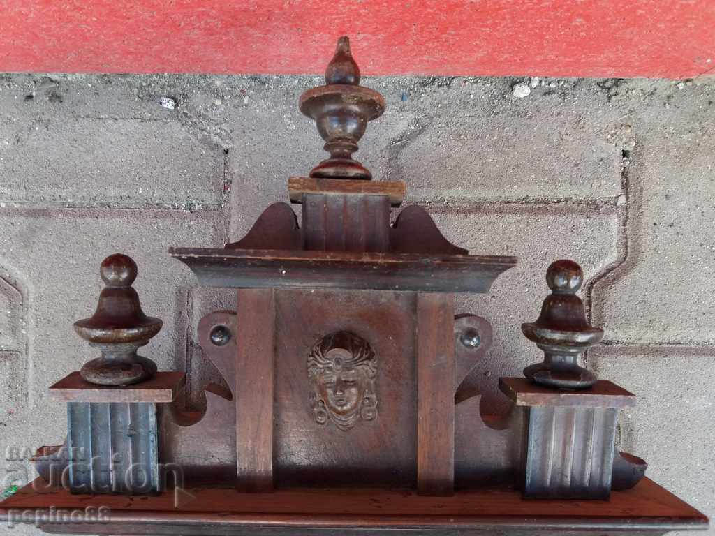 Auction Old wall clock Auction Old wall clock