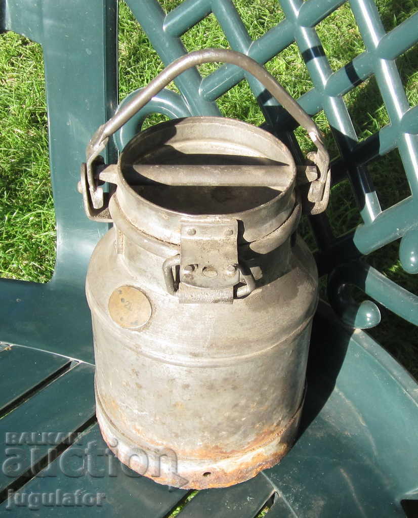 a rare old antique metal tin tin for beer