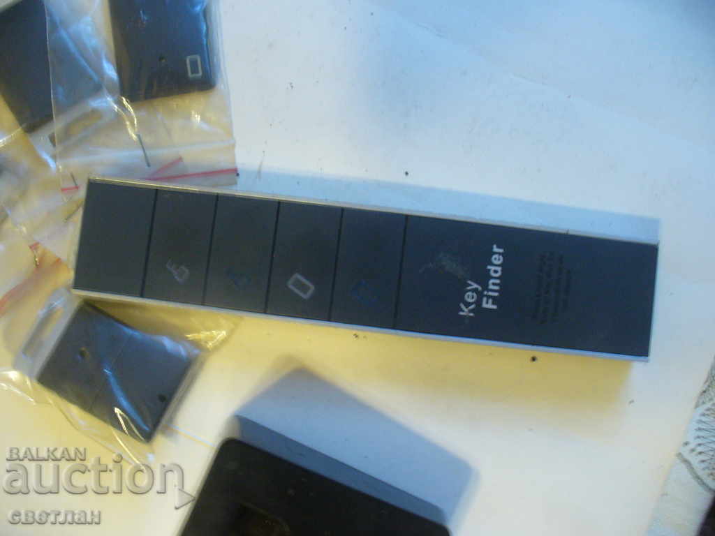 Auction DISTANCE SEARCHING KEYBOARD OR LUGGAGE SYSTEM Auction DISTANCE SEARCHING KEYBOARD OR LUGGAGE SYSTEM